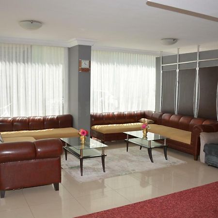 Bahceli Family Otel Antalya Kültér fotó