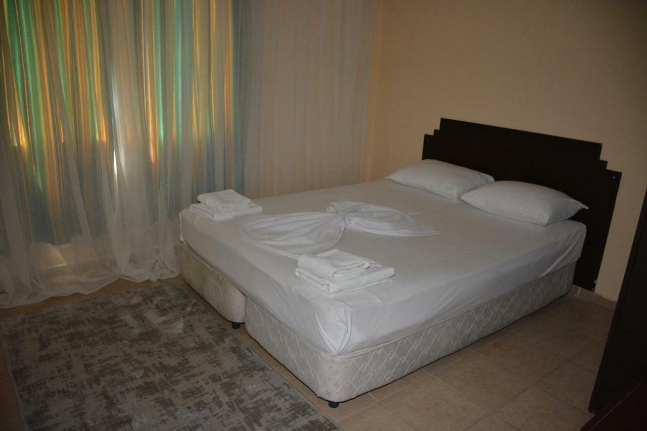 Bahceli Family Otel Antalya Kültér fotó