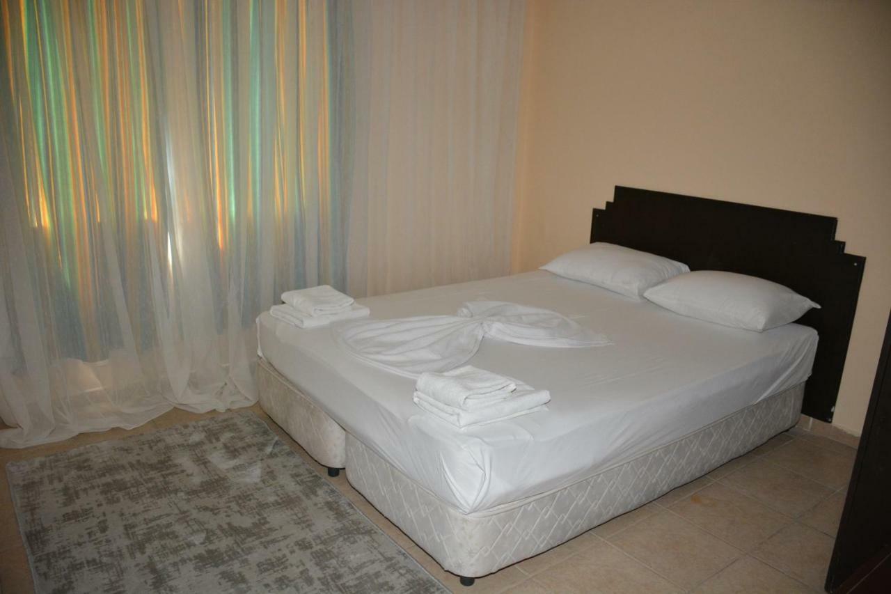Bahceli Family Otel Antalya Kültér fotó